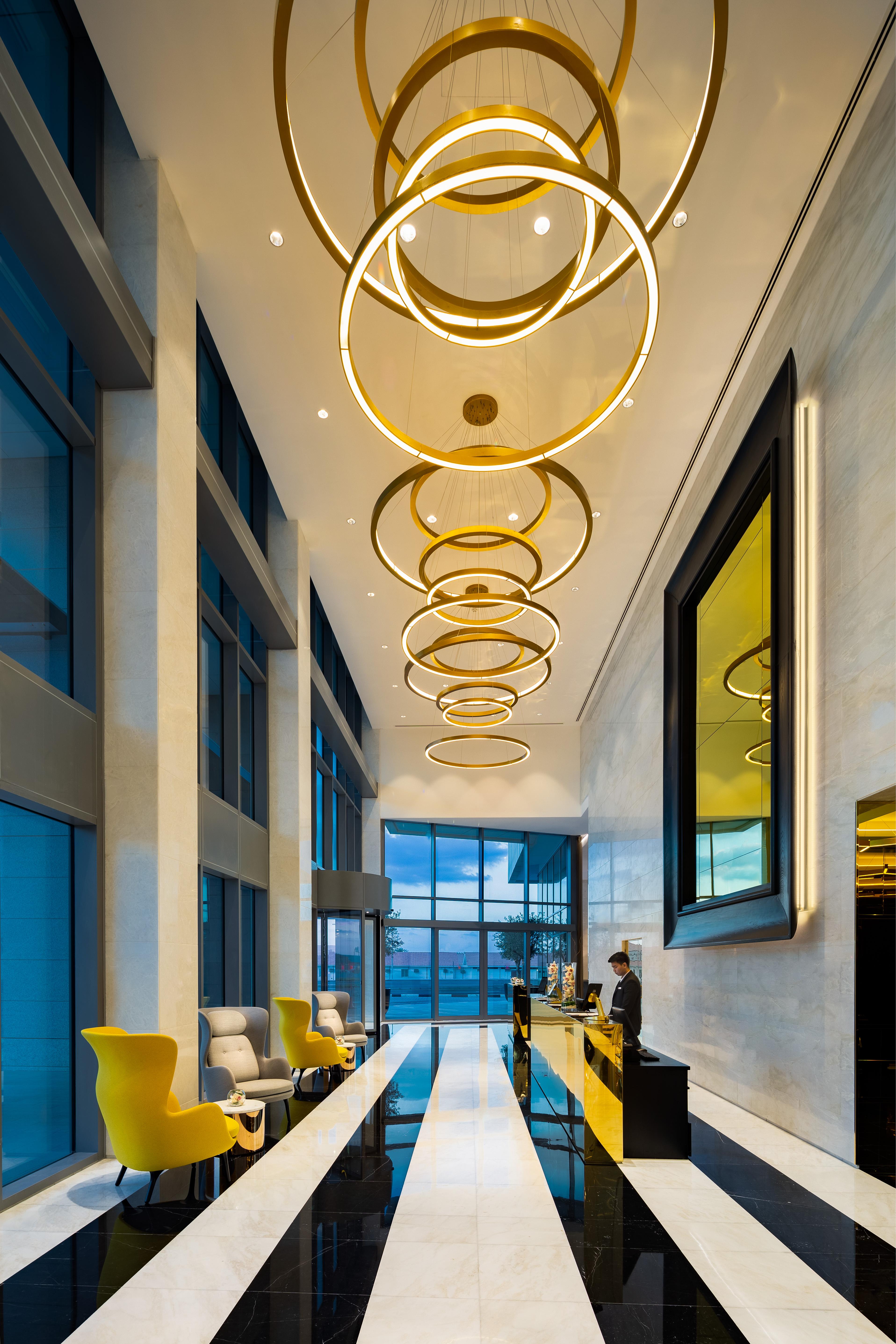 Millennium Atria Business Bay Aparthotel Dubaj Kültér fotó The interior of the hotel