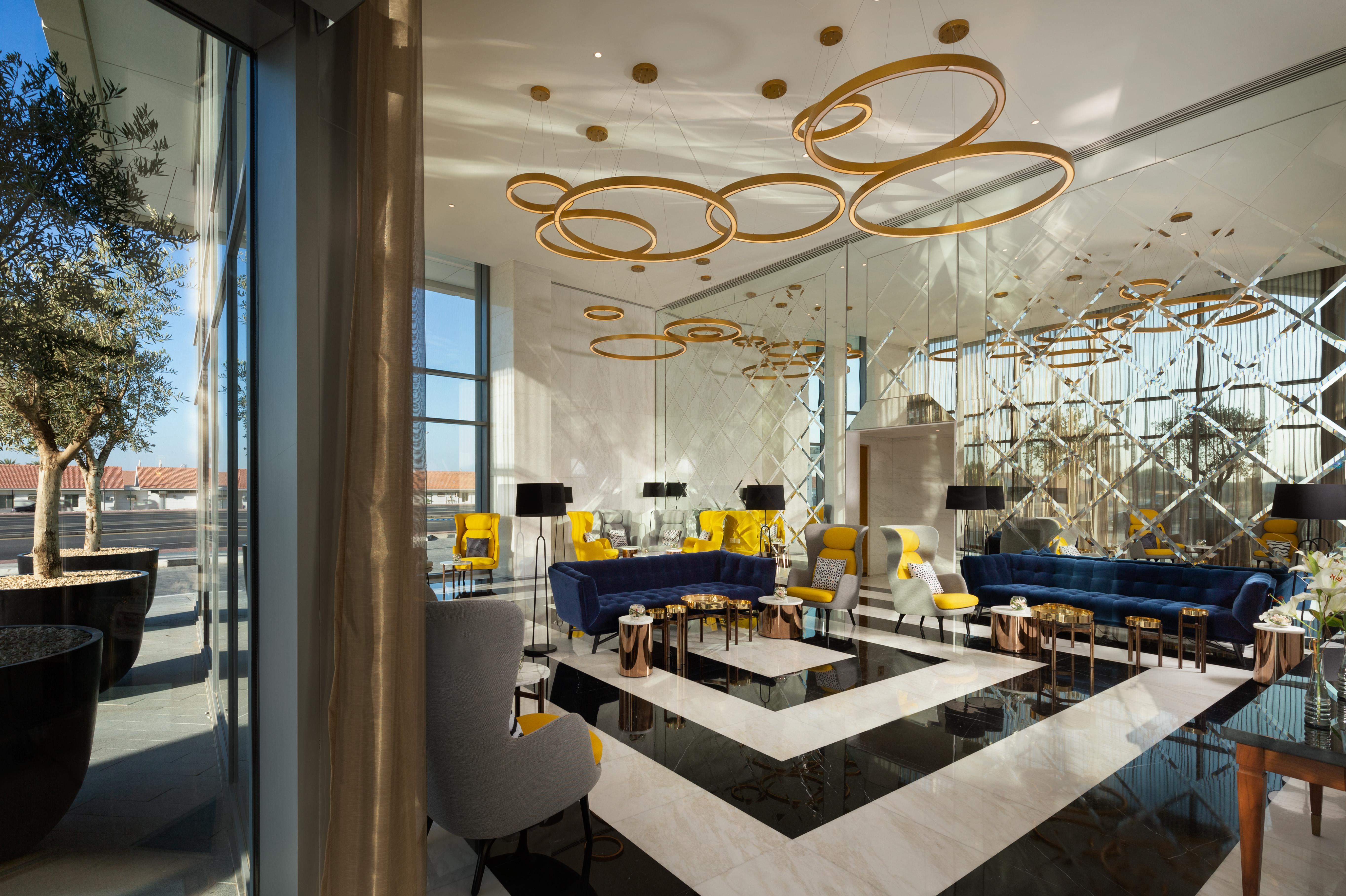Millennium Atria Business Bay Aparthotel Dubaj Kültér fotó The interior of the hotel