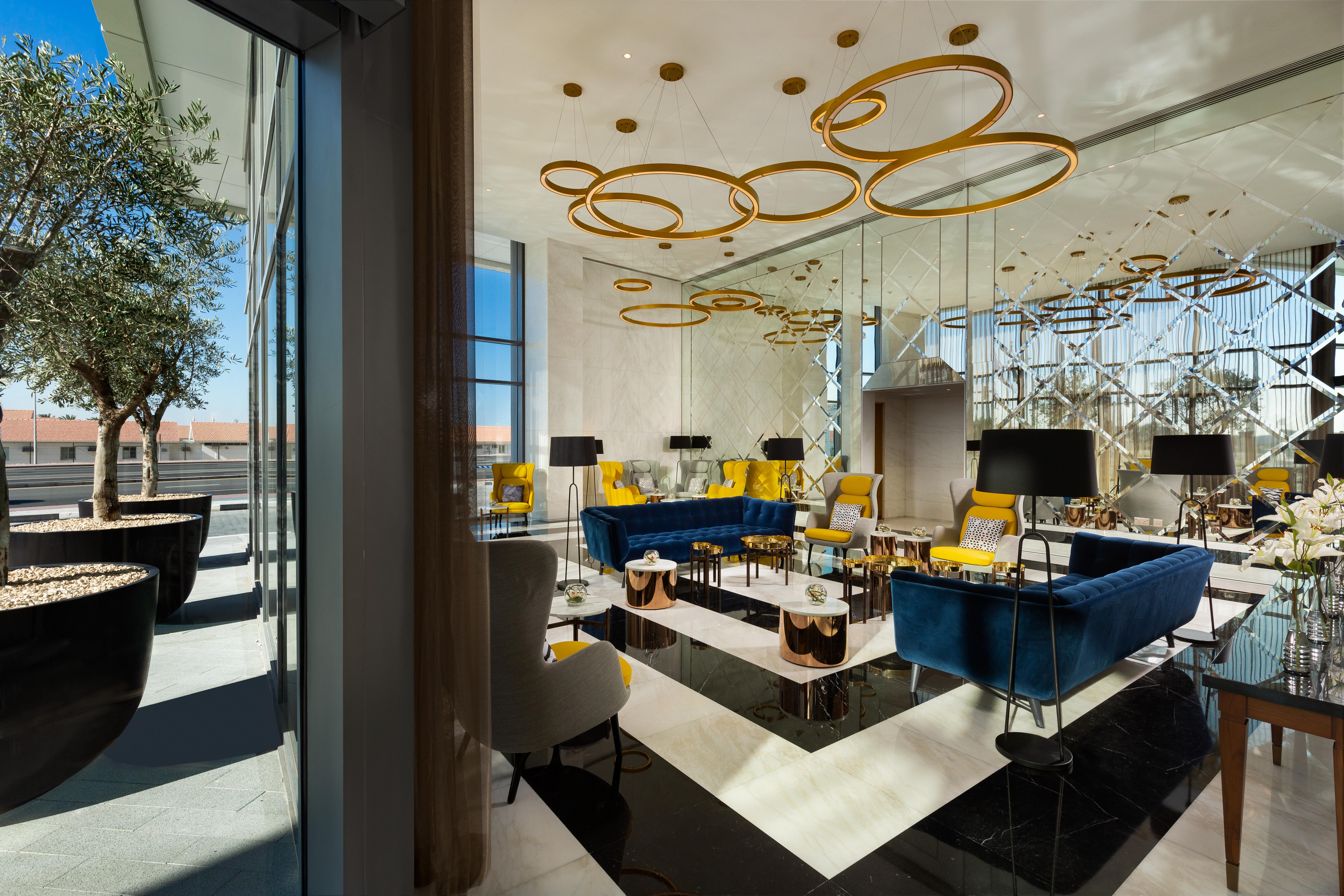 Millennium Atria Business Bay Aparthotel Dubaj Kültér fotó The interior of the lounge