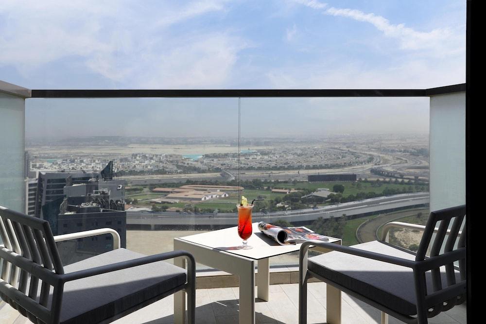 Millennium Atria Business Bay Aparthotel Dubaj Kültér fotó View from the balcony of a suite