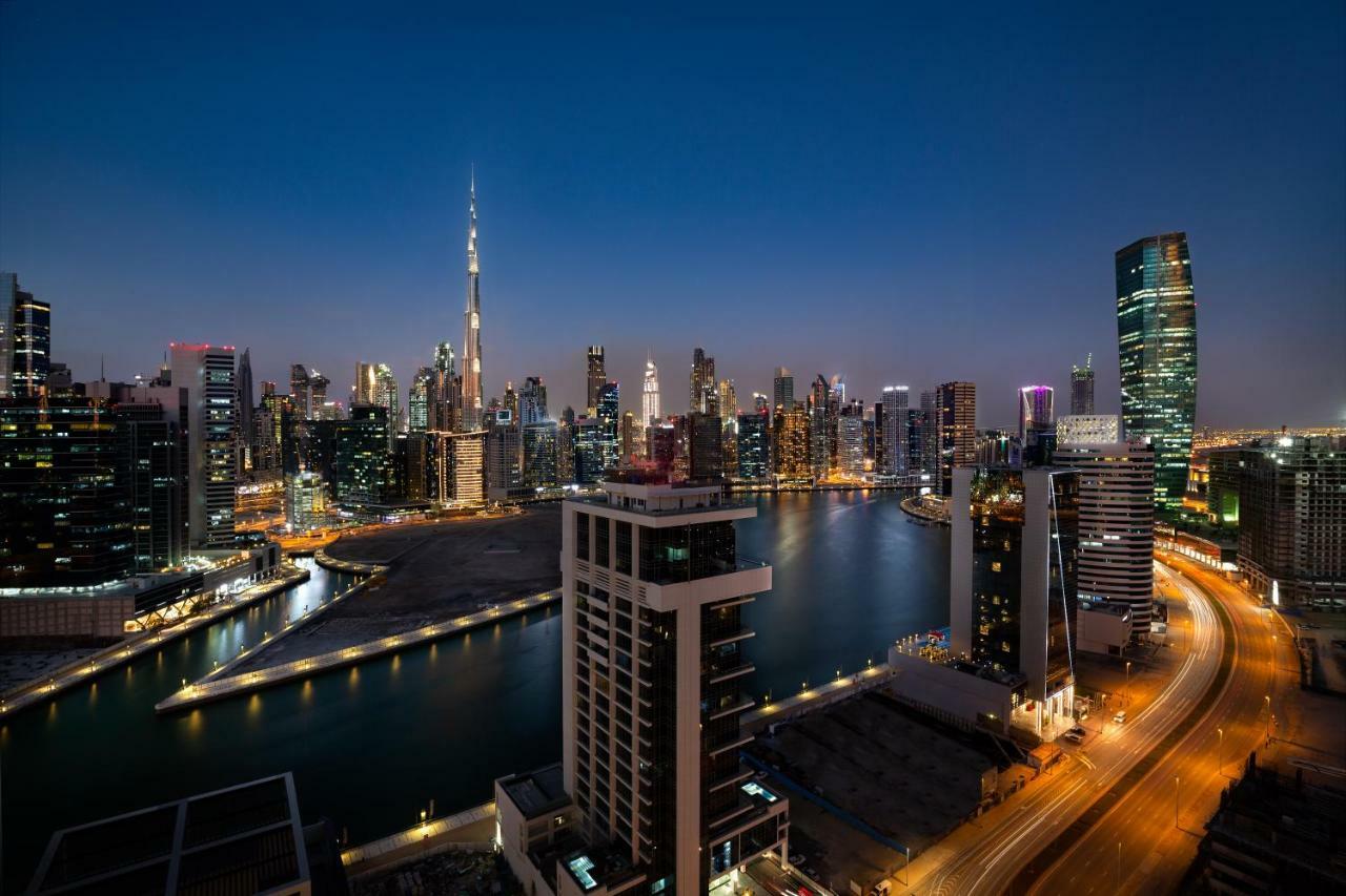 Millennium Atria Business Bay Aparthotel Dubaj Kültér fotó Dubai